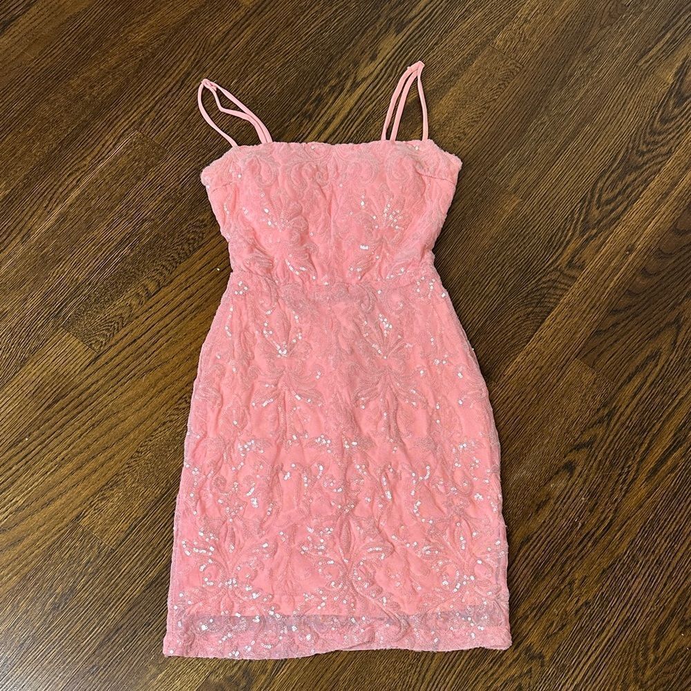 Windsor Coral Pink Sequin Dress - Size Small